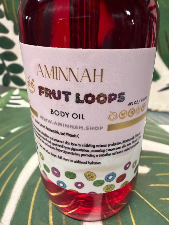AMINNAH Fruit Loops Red Body Oil - Nourishing Skin Oil - Picture 4 of 5
